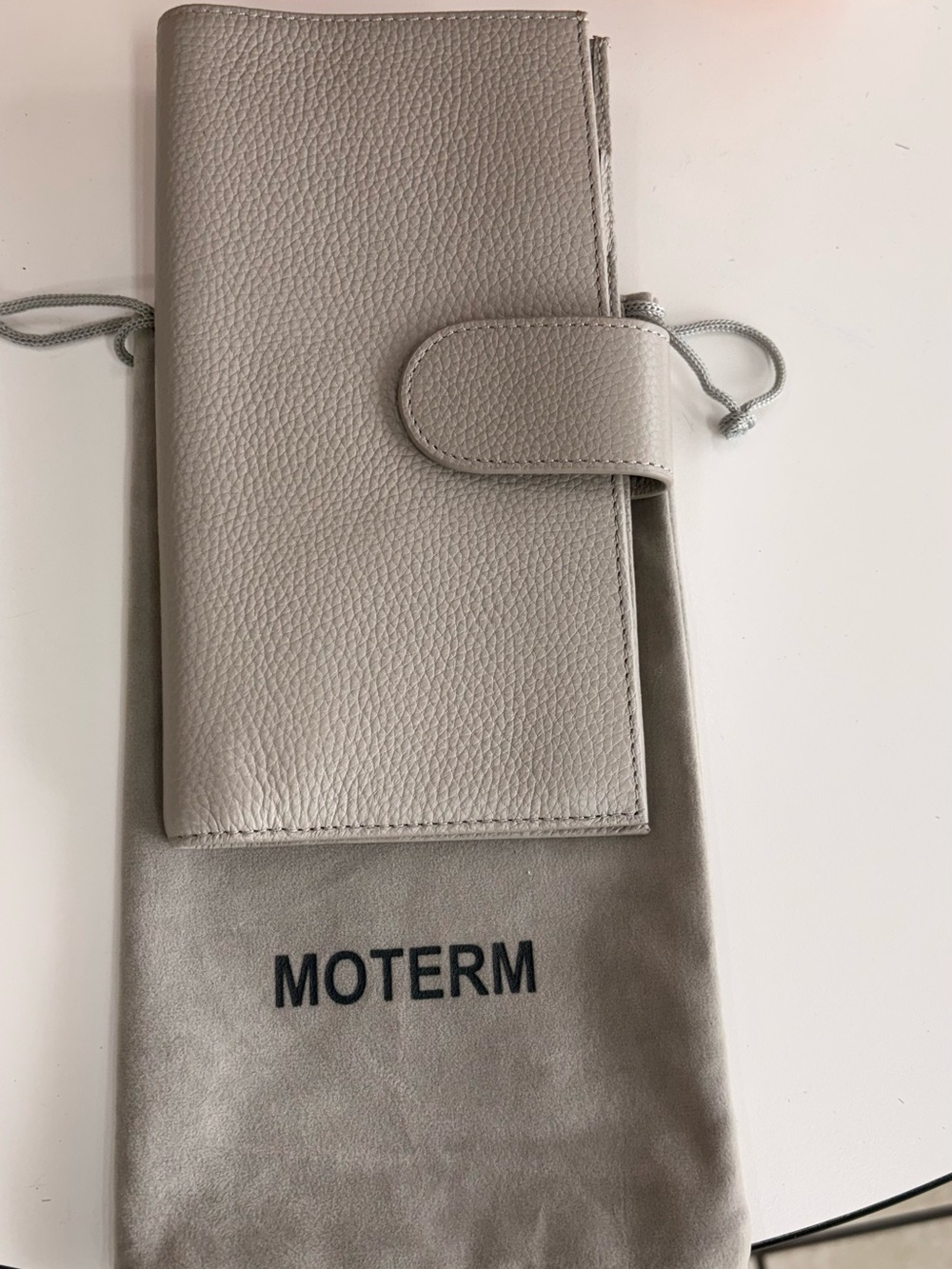 Moterm Genuine Leather Planner Organizer – Taupe – Excellent Condition